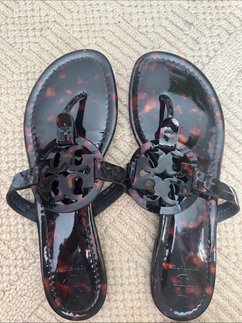 Tortoiseshell Logo Thong Sandals - Tory Burch